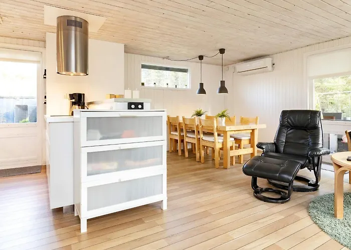 6 Person Semesterbostad Blokhus
